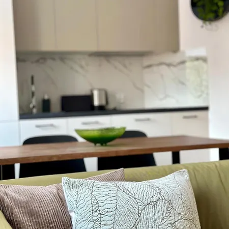 Trinity アパート *